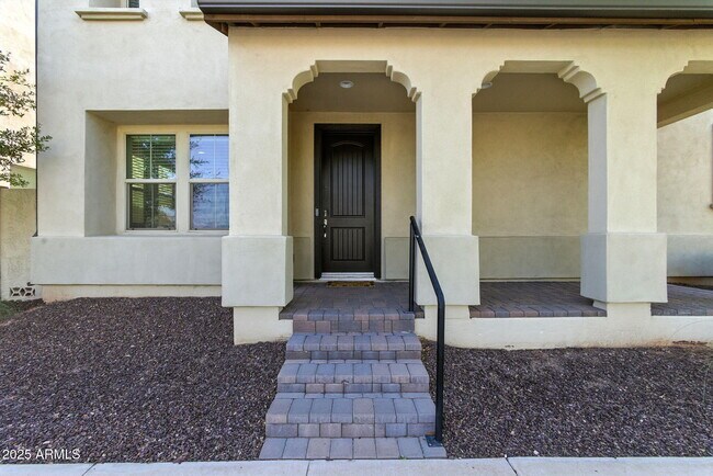 Building Photo - 1935 S Follett Way