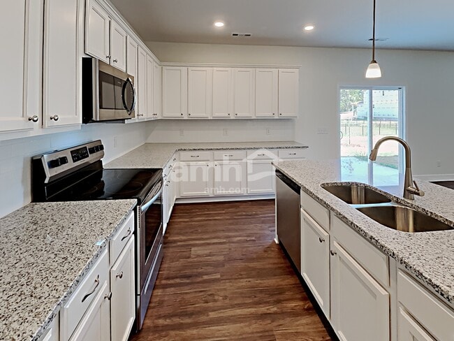 Foto del edificio - 429 Bluewater Dr