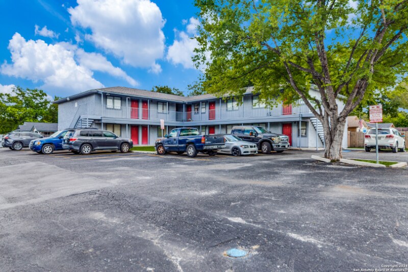Foto principal - 500 Burton Ave