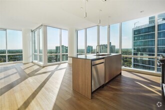 Building Photo - 50 Clinton Pl