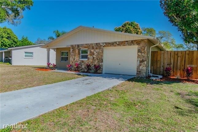 Foto del edificio - 2 br, 2 bath House - 1223 35th St N