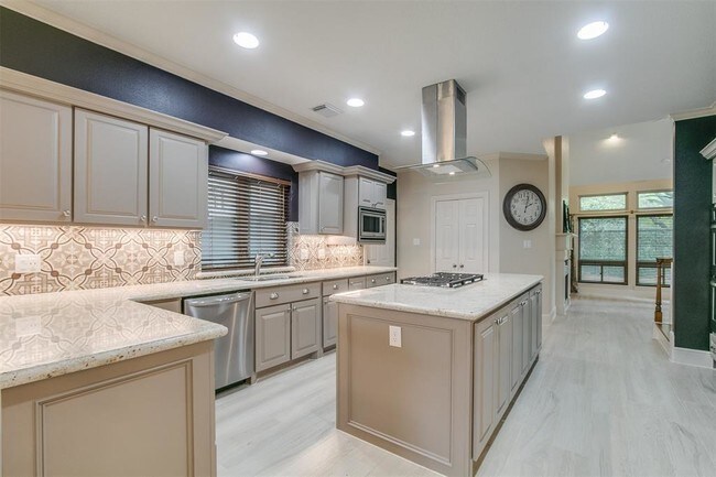Foto del edificio - 607 Lee Shore Ln