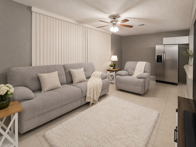 Foto del edificio - Beautiful 3 Bed, 2.5 Bath