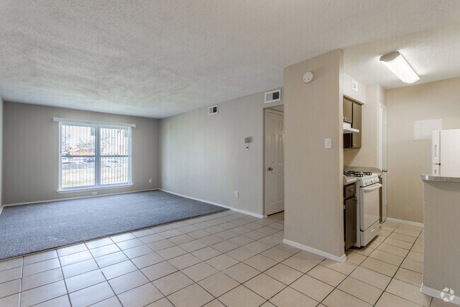 Estrella At Broadmoor Apartments Fort Worth Tx Apartments Com