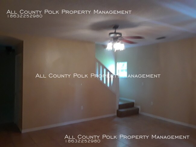 Foto del edificio - 7817 Rolling Grove Dr E