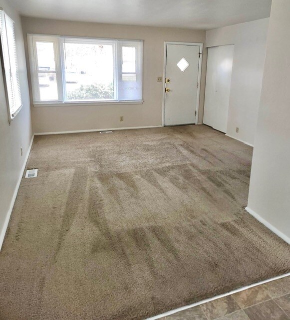 Foto del edificio - 1505 Holly Hill Dr
