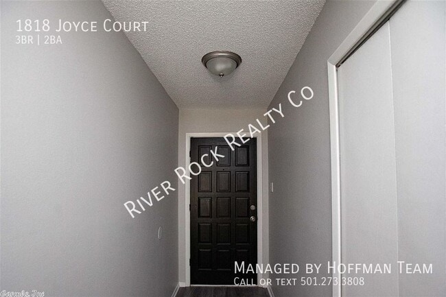 Foto del edificio - 1818 Joyce Ct