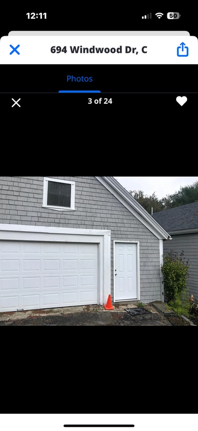 Primary Photo - 694 Windwood Dr