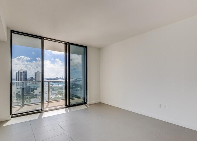 Foto del edificio - 1600 NE 1st Ave