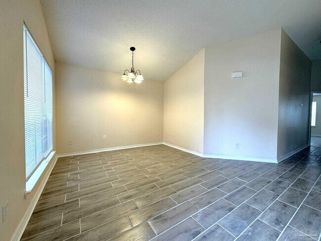 Building Photo - 7972 Cayenne Way