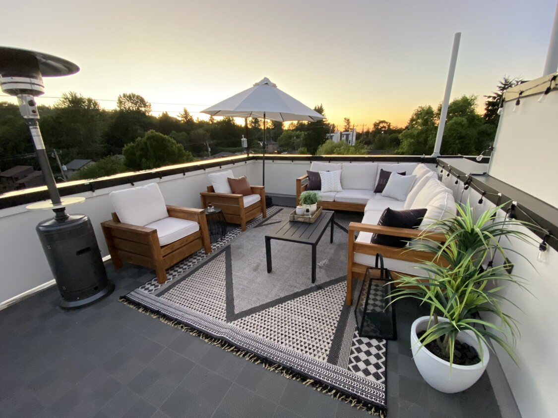 Photo - 5455 25th Ave SW (Seattle, WA)