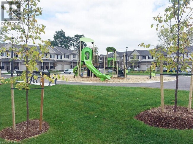 Building Photo - 50 Pinnacle Dr