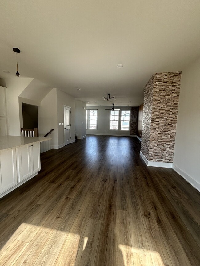 Building Photo - Free Application Fee — Refunded Upon Approval Through August 31! Upgraded 3BR End-Unit Townhome |...