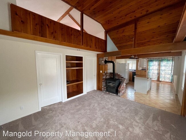 Building Photo - 2 br, 1 bath House - 522 Cortes Street