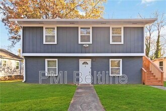 Building Photo - 1408 Lyle Ave