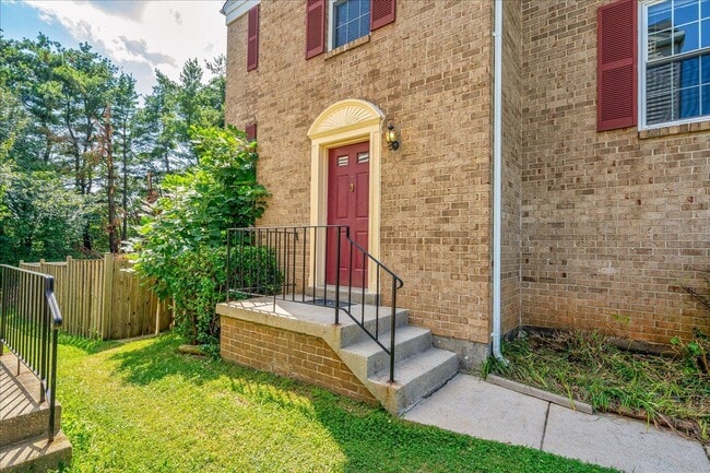 Building Photo - 151 Lazy Hollow Dr