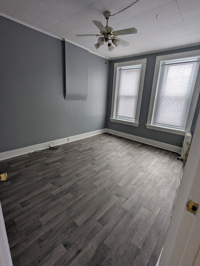 Building Photo - 11339 S Langley Ave