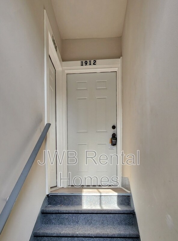 Foto del edificio - 1912 Silver St