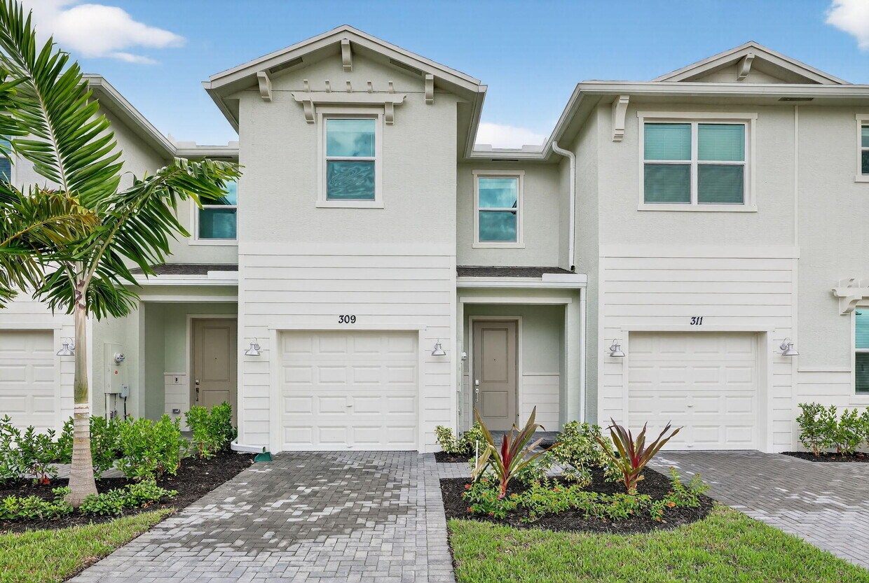 Foto principal - 309 SE Crossoak Ln