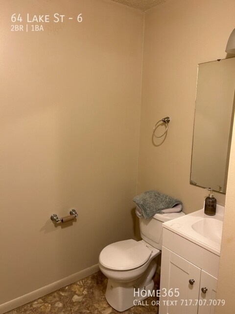 Building Photo - Cozy 2 Bedroom apartment