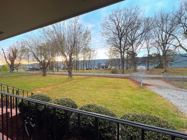 Foto del edificio - 430 Co Rd 890