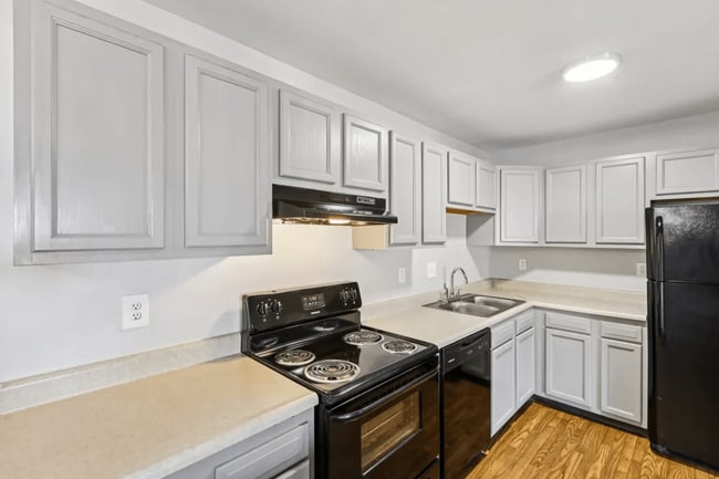 Building Photo - Brookwood Apartments