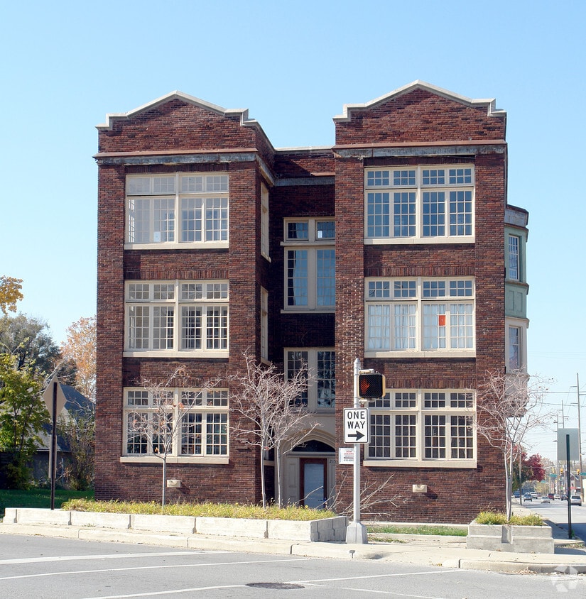 Building Photo - The Smart Building at Delaware