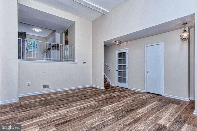 Building Photo - 8467 Ivy Glen Ct