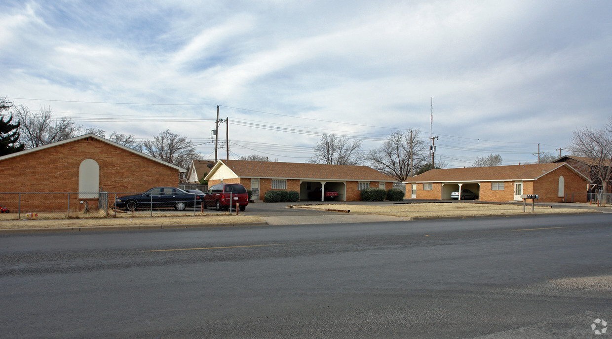 1919-1923 66th St, Lubbock, TX 79412 - Apartments in Lubbock, TX ...