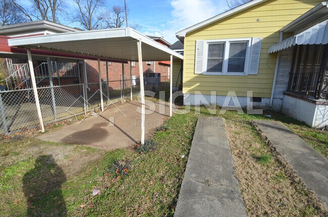 Foto del edificio - 5219 Court G