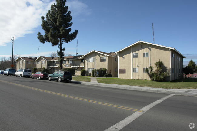 Building Photo - Riverside Terrace Apartments