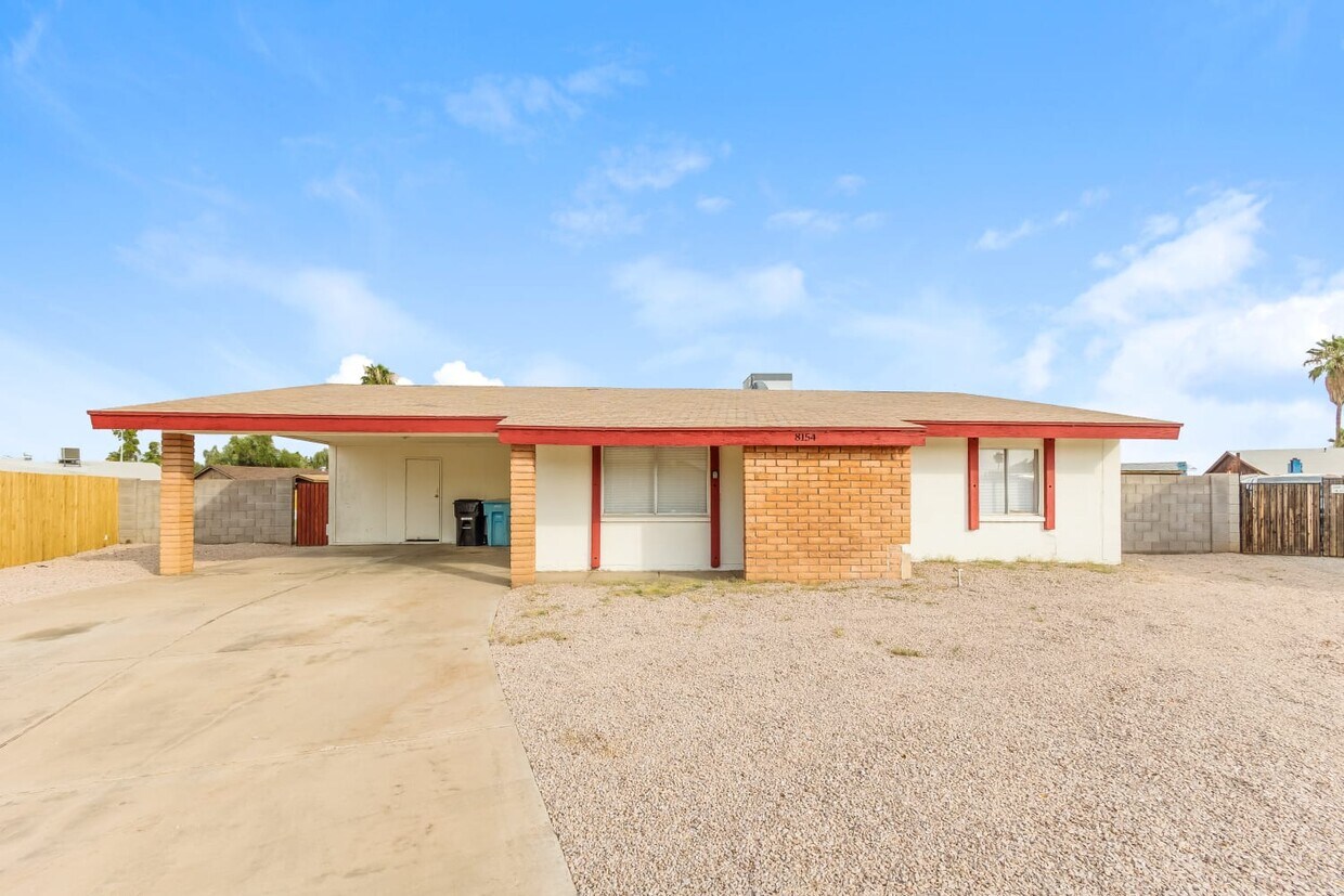 Primary Photo - 8154 W Heatherbrae Dr