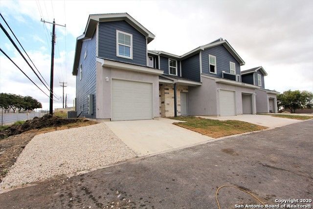 Building Photo - 6910 Crestway Rd