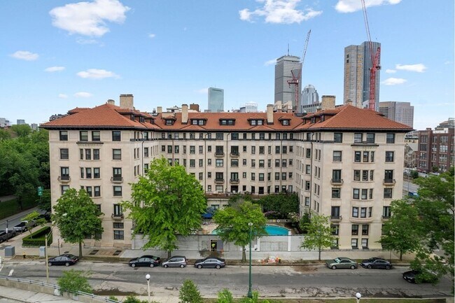 Foto del edificio - 418 Commonwealth Ave