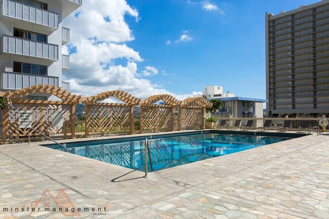 Photo - 445 Seaside Ave (Honolulu, HI) Townhome