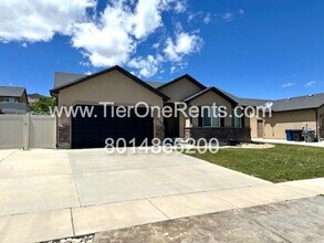 Building Photo - 3349 S Marsh Hawk Dr