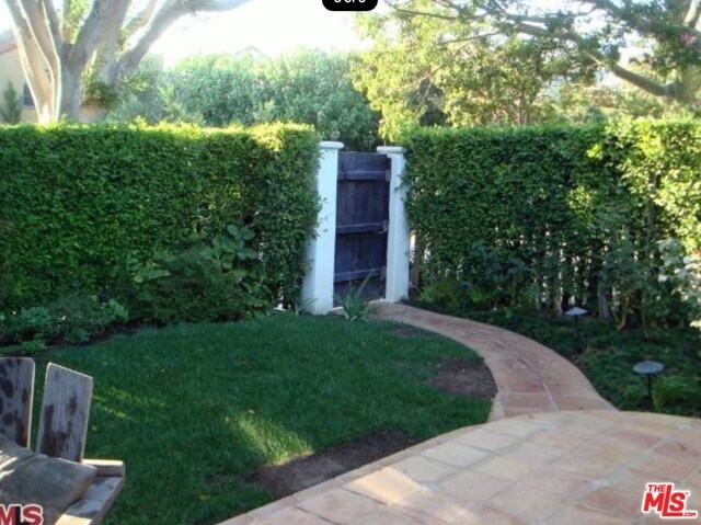 Foto del edificio - 918 N La Jolla Ave