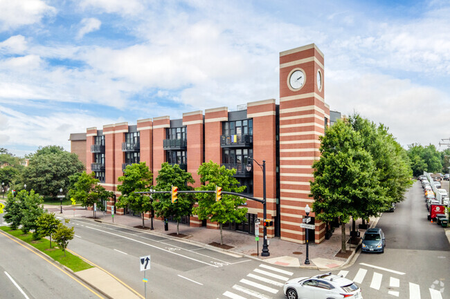 Building Photo - 3800 Lofts