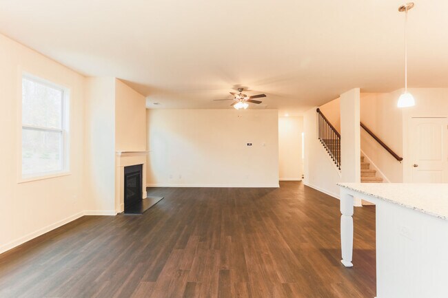 Photo - 201 Valimar Dr House