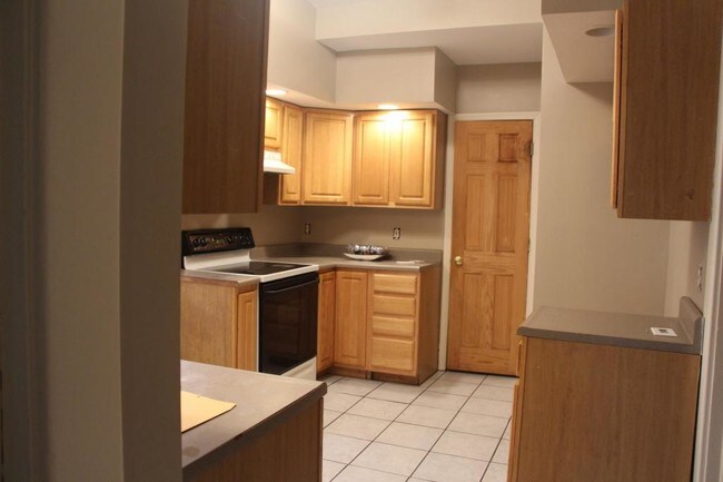Foto del edificio - 821 W. Walnut