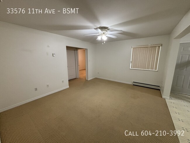 Building Photo - Bsmt with all utilities included