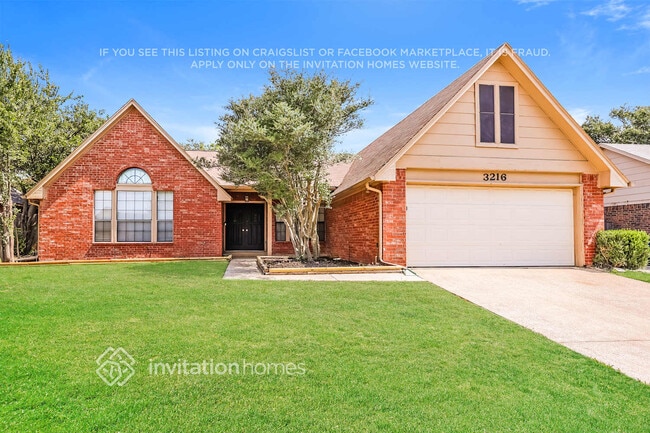 Building Photo - 3216 Cliffview Dr