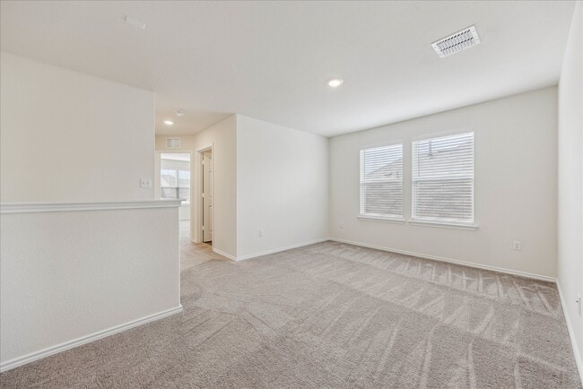 Building Photo - 379 Papaya Dr