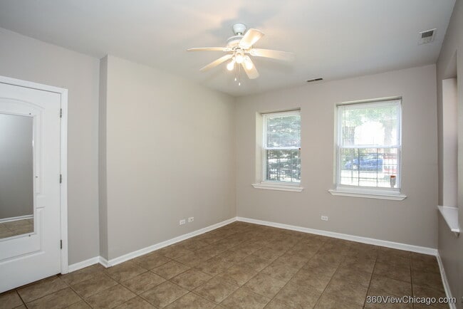 Building Photo - 4941 N St Louis Ave