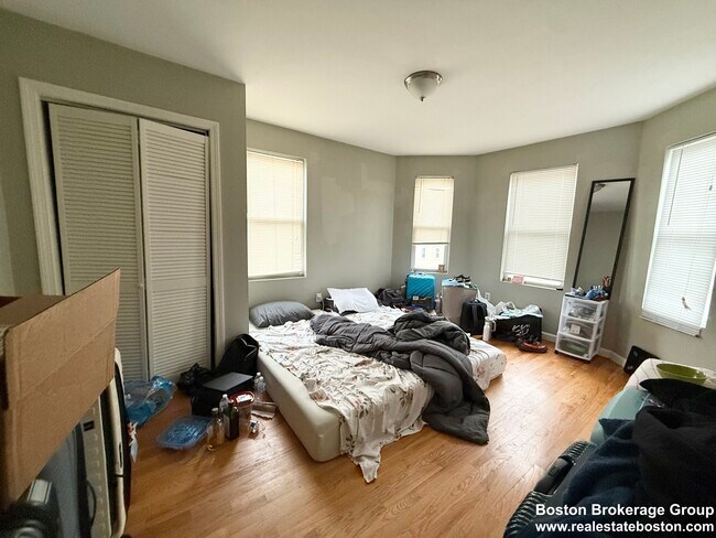 Foto del edificio - 3977 Washington St