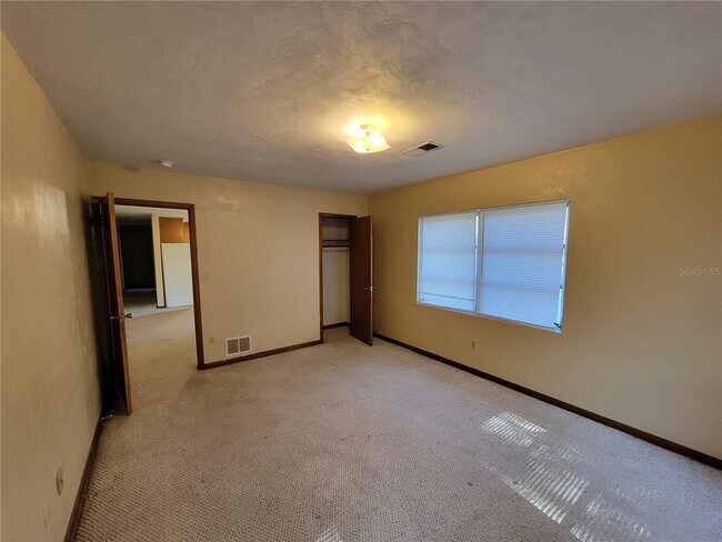 Foto del edificio - 3425 NE 10th St