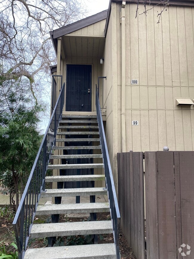 Brookside Apartments for Rent Stockton, CA 9 Rentals