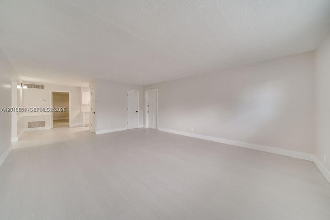 Building Photo - 841 SW 74th Terrace