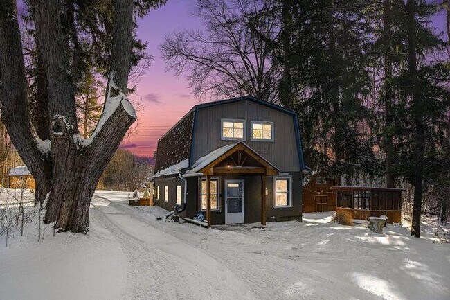 Foto del edificio - 5990 Plymouth Rd