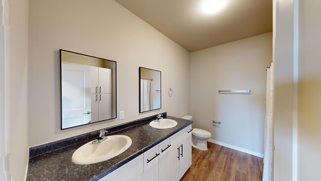 Bathroom - Marion Crossing Apartments
